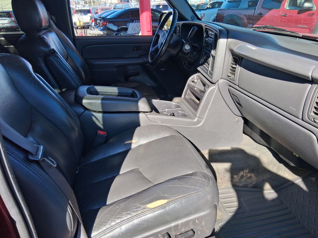 2004 Chevrolet Silverado 1500 Image 12