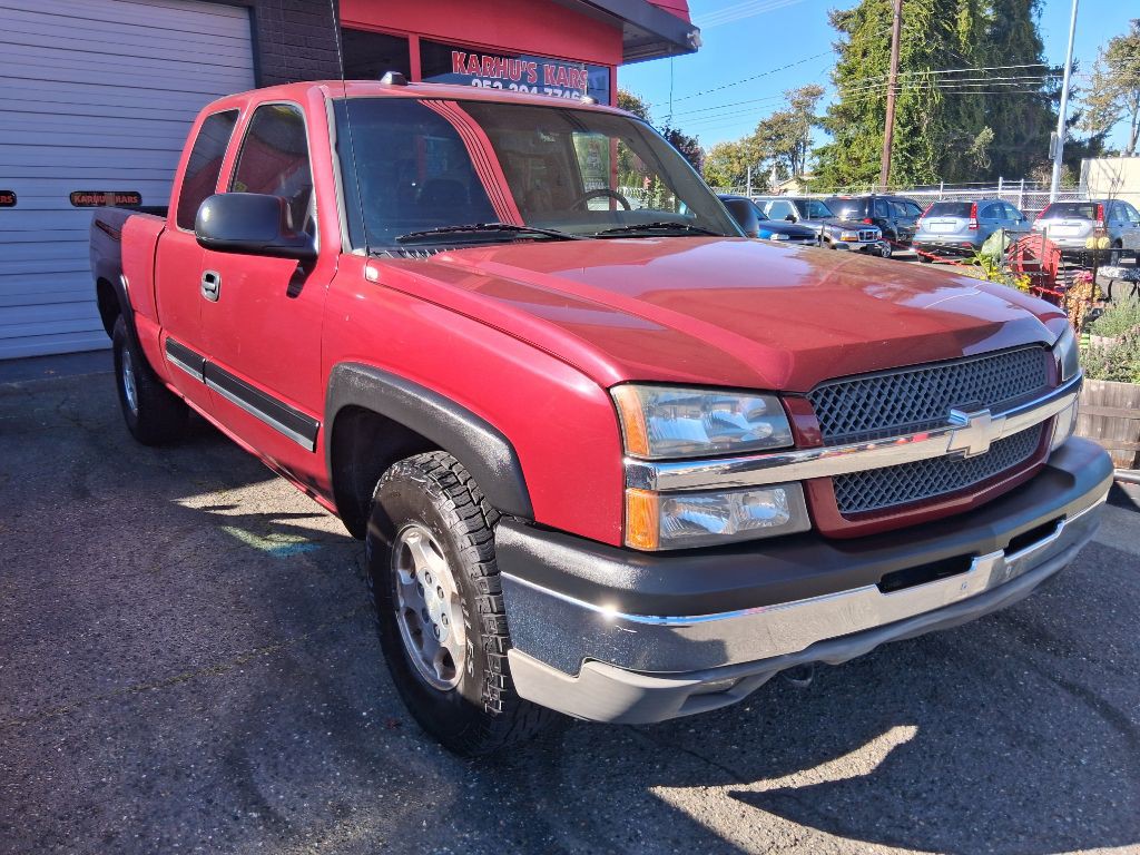 2004 Chevrolet Silverado 1500 Image 2