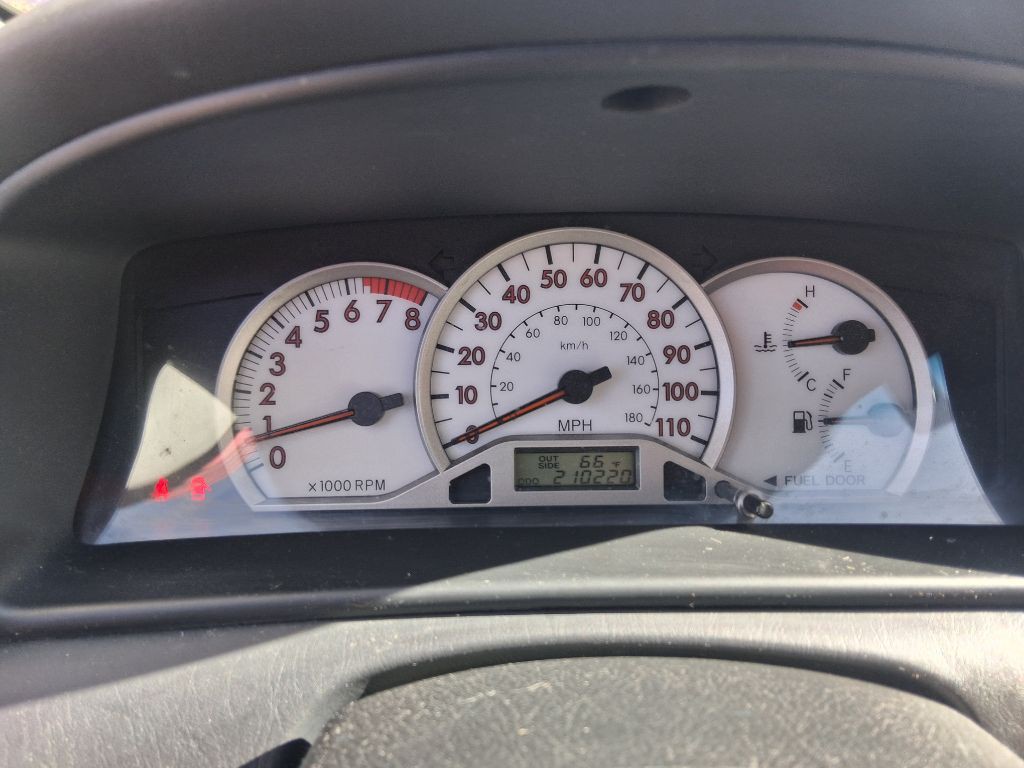 2005 Toyota Corolla Image 12