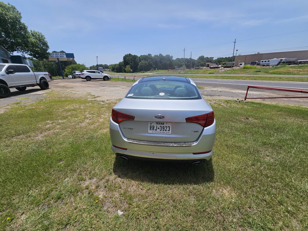 2011 Kia Optima Image 3