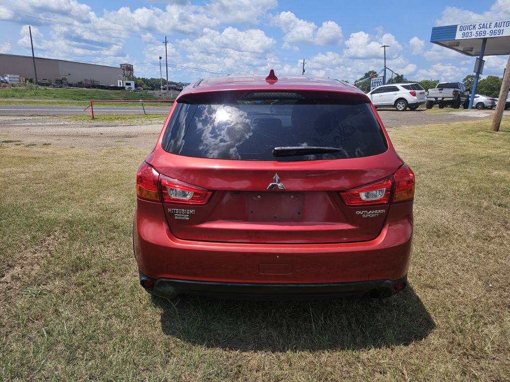 2017 Mitsubishi Outlander Image 3