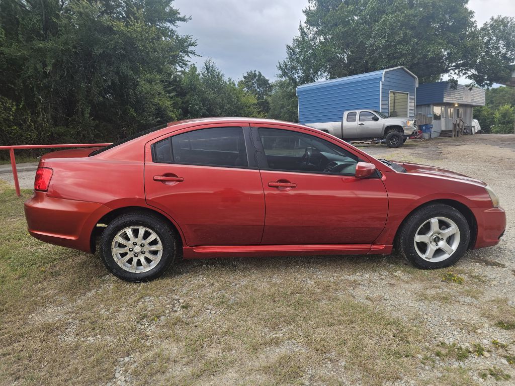 2010 Mitsubishi Galant Image 4