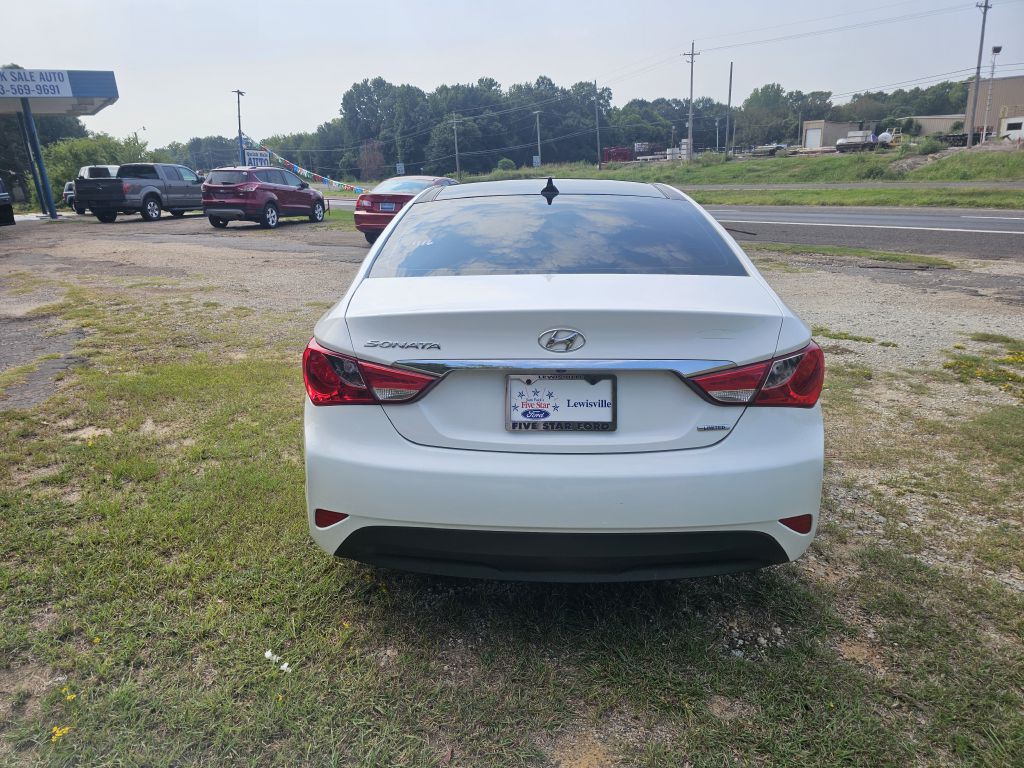 2014 Hyundai Sonata Image 3