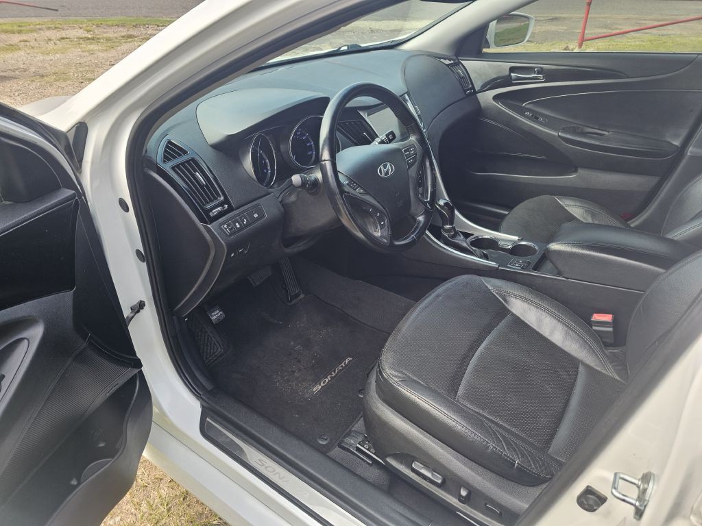 2014 Hyundai Sonata Image 6