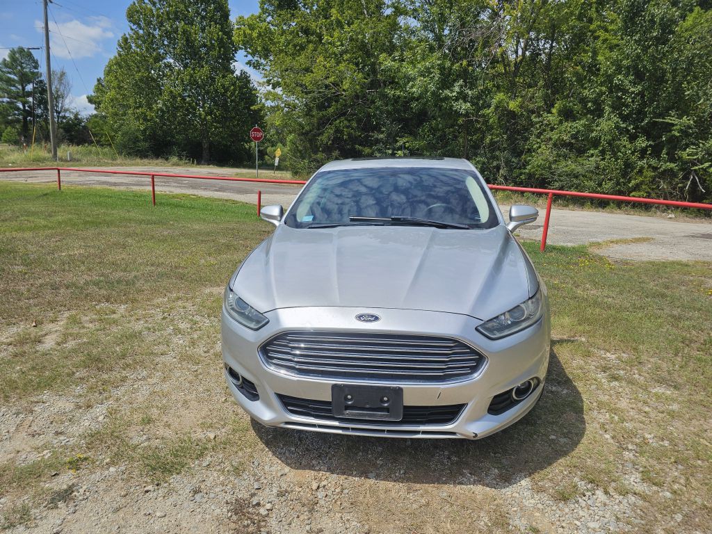 2015 Ford Fusion Image 2