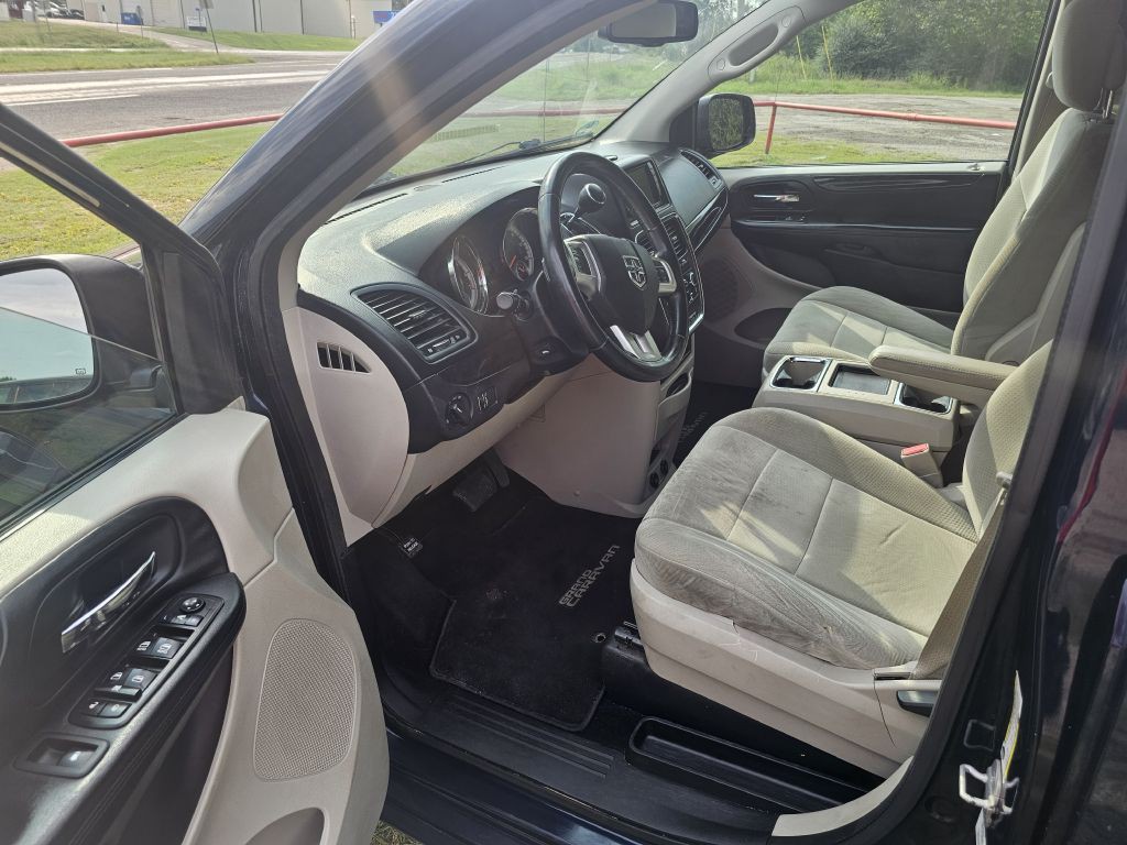2013 Dodge Grand Caravan Image 5