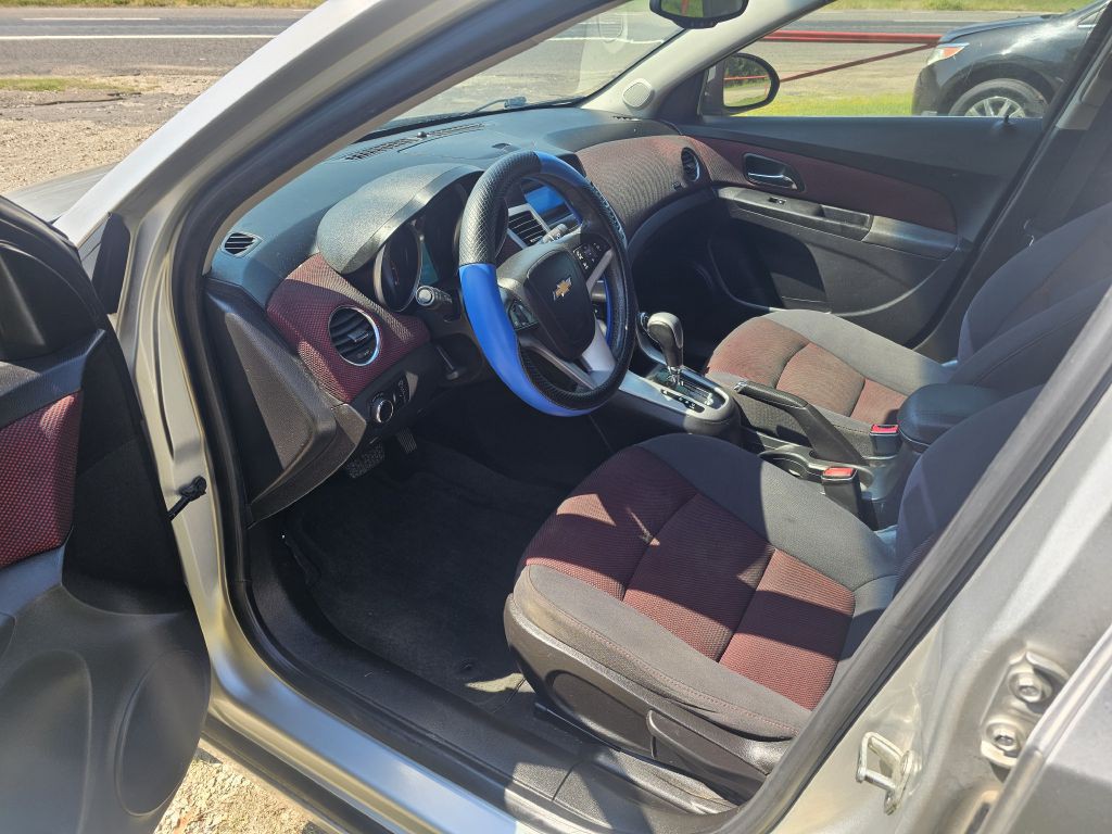 2014 Chevrolet Cruze Image 6