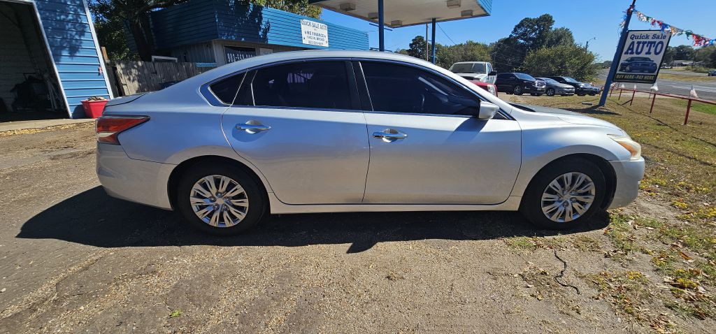 2014 Nissan Altima Image 4