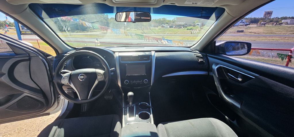 2014 Nissan Altima Image 7