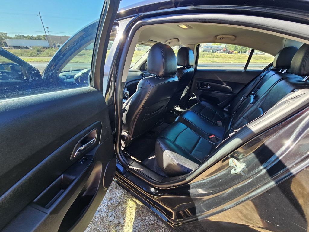 2014 Chevrolet Cruze Image 6