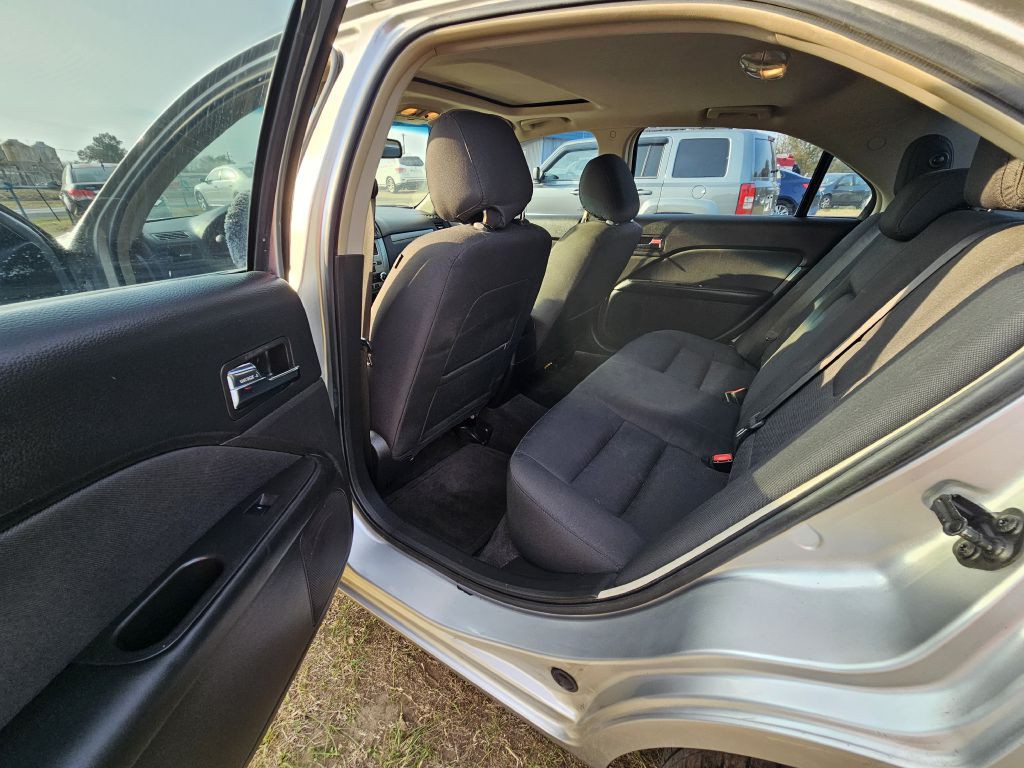 2012 Ford Fusion Image 6