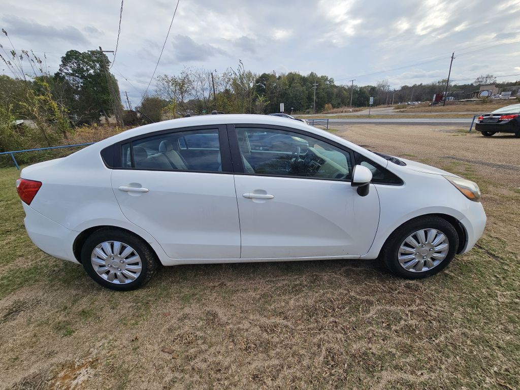 2013 Kia Rio Image 4