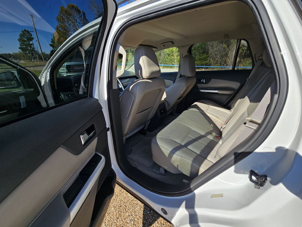 2011 Ford Edge Image 7