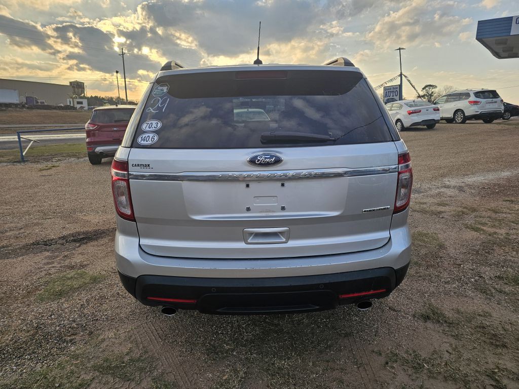 2014 Ford Explorer Image 3