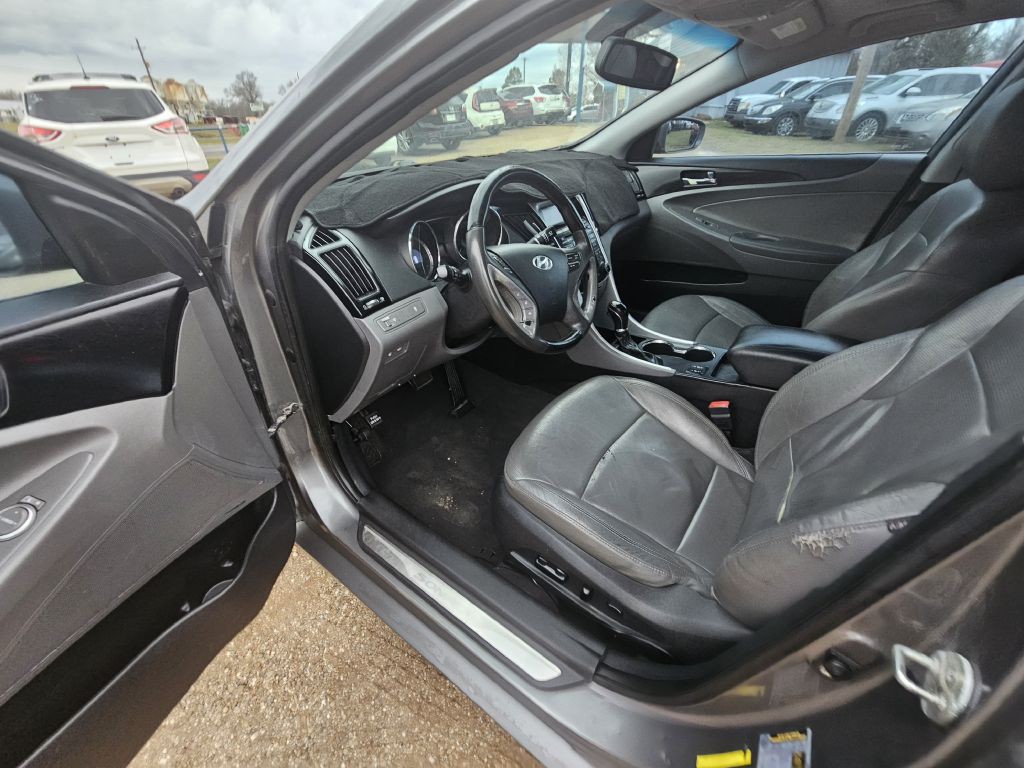 2011 Hyundai Sonata Image 5