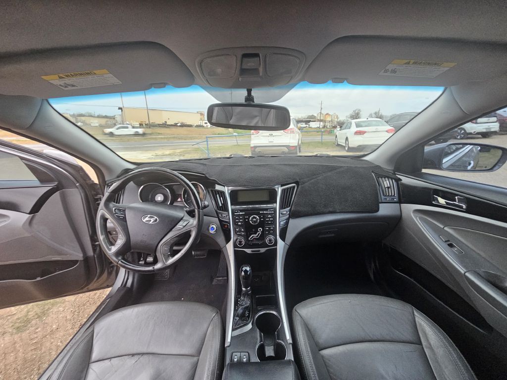 2011 Hyundai Sonata Image 7