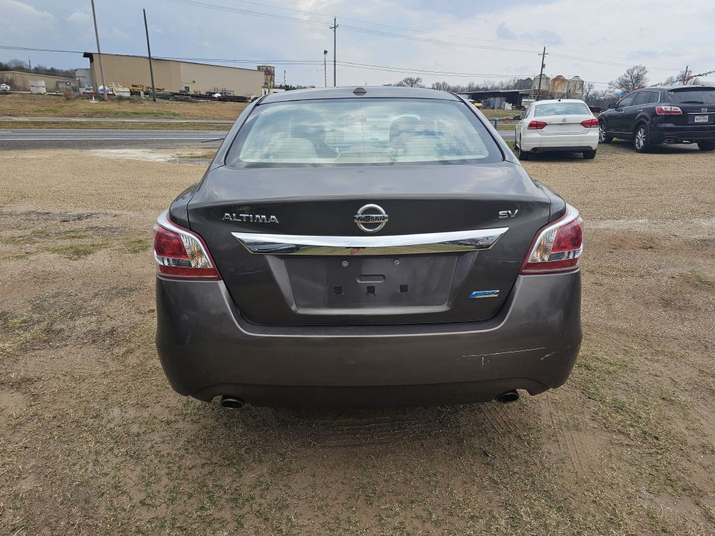 2013 Nissan Altima Image 3