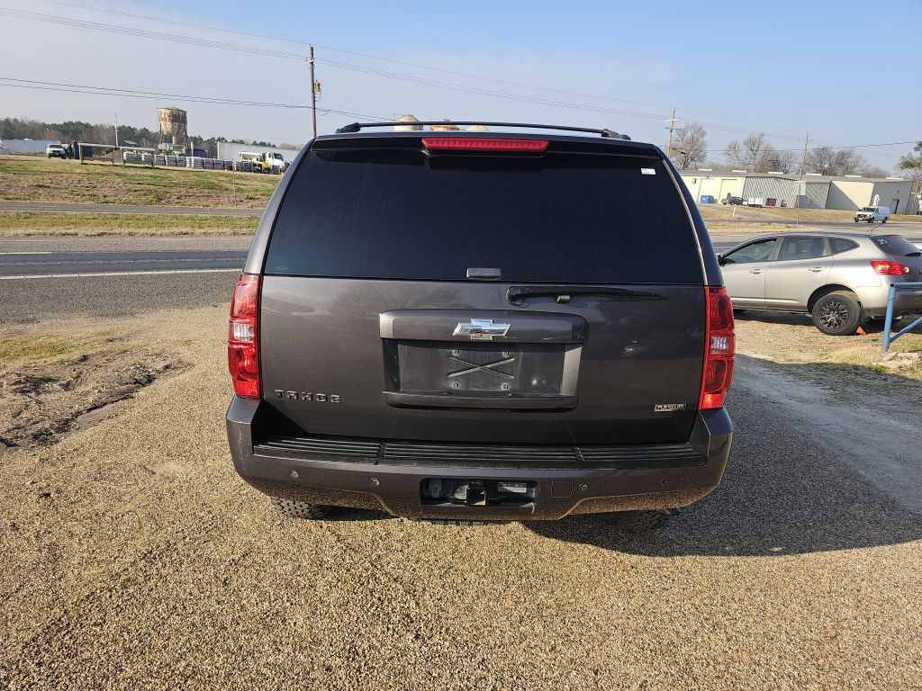 2010 Chevrolet Tahoe Image 4