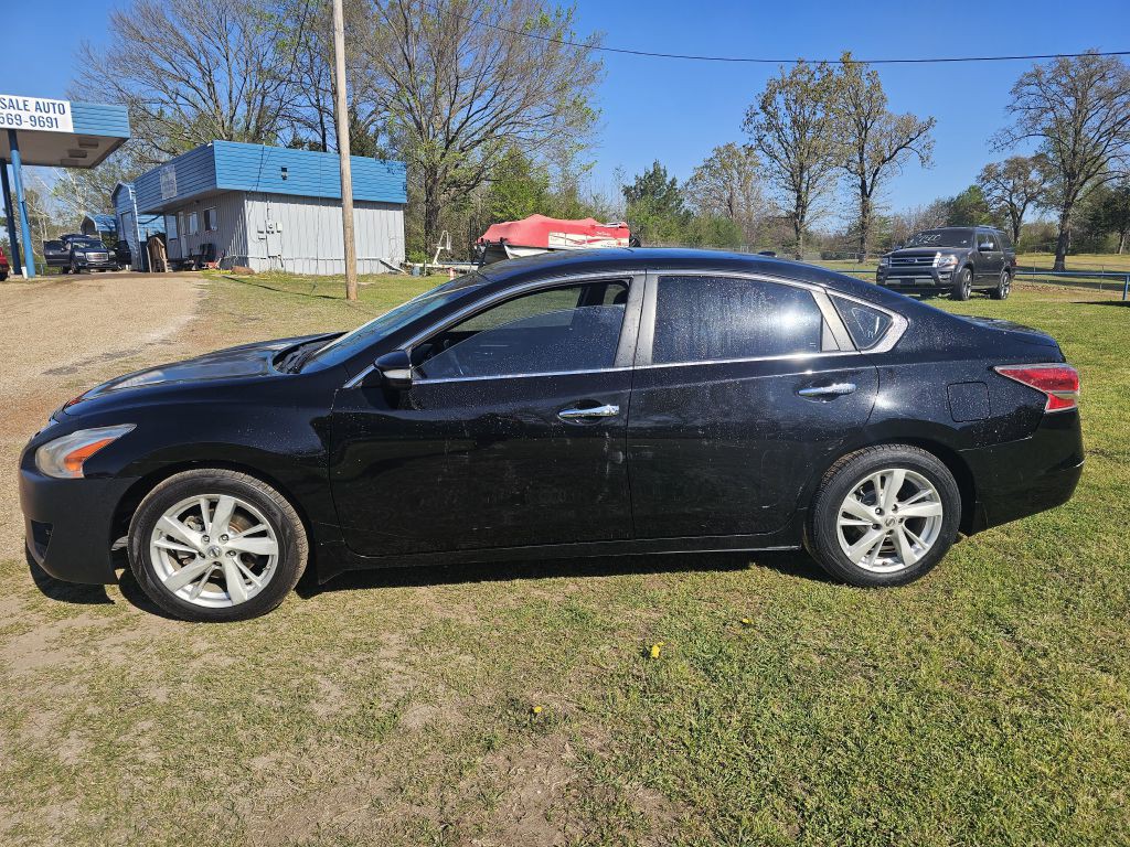 2014 Nissan Altima Image 2