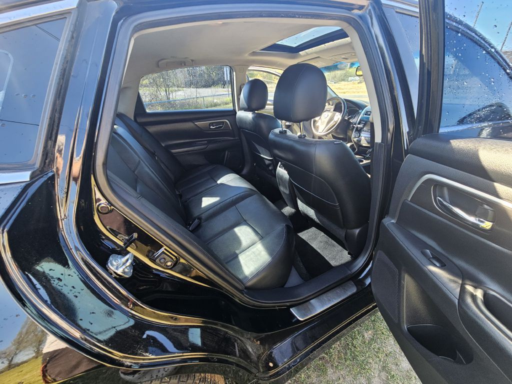 2014 Nissan Altima Image 7