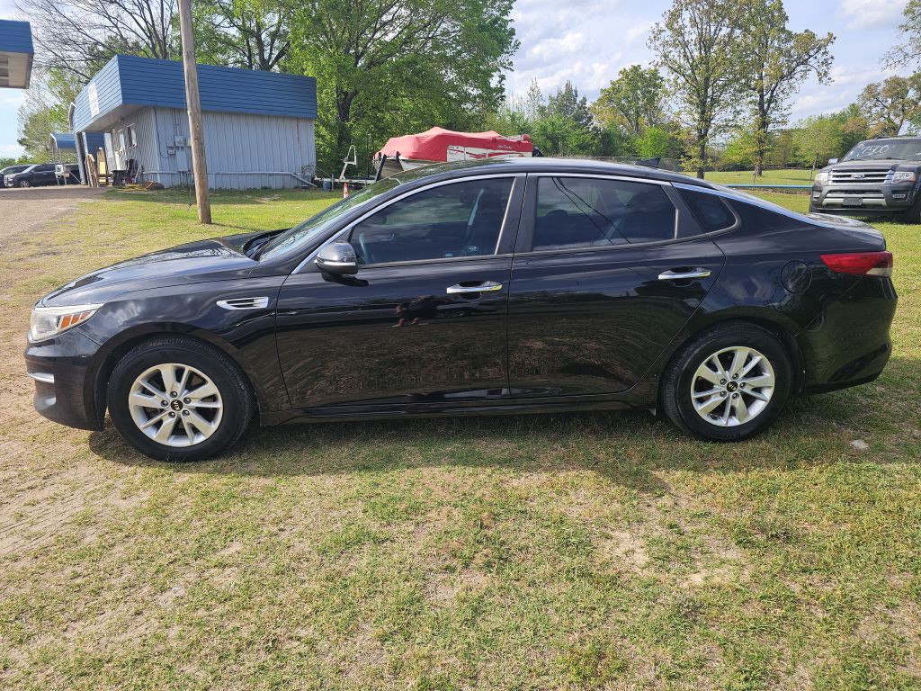 2018 Kia Optima Image 2