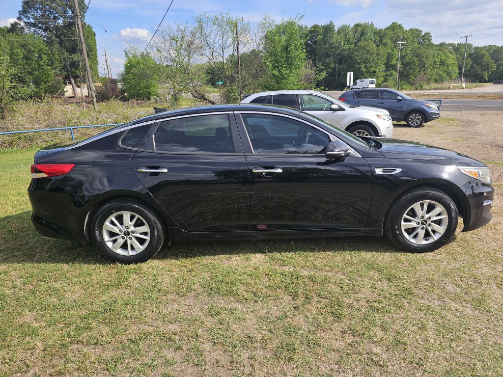 2018 Kia Optima Image 4