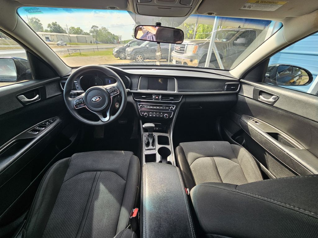 2018 Kia Optima Image 5