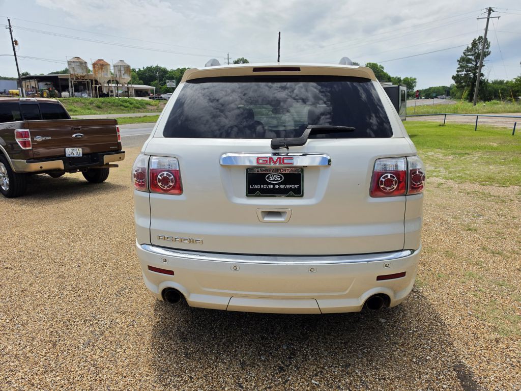 2012 GMC Acadia Image 4
