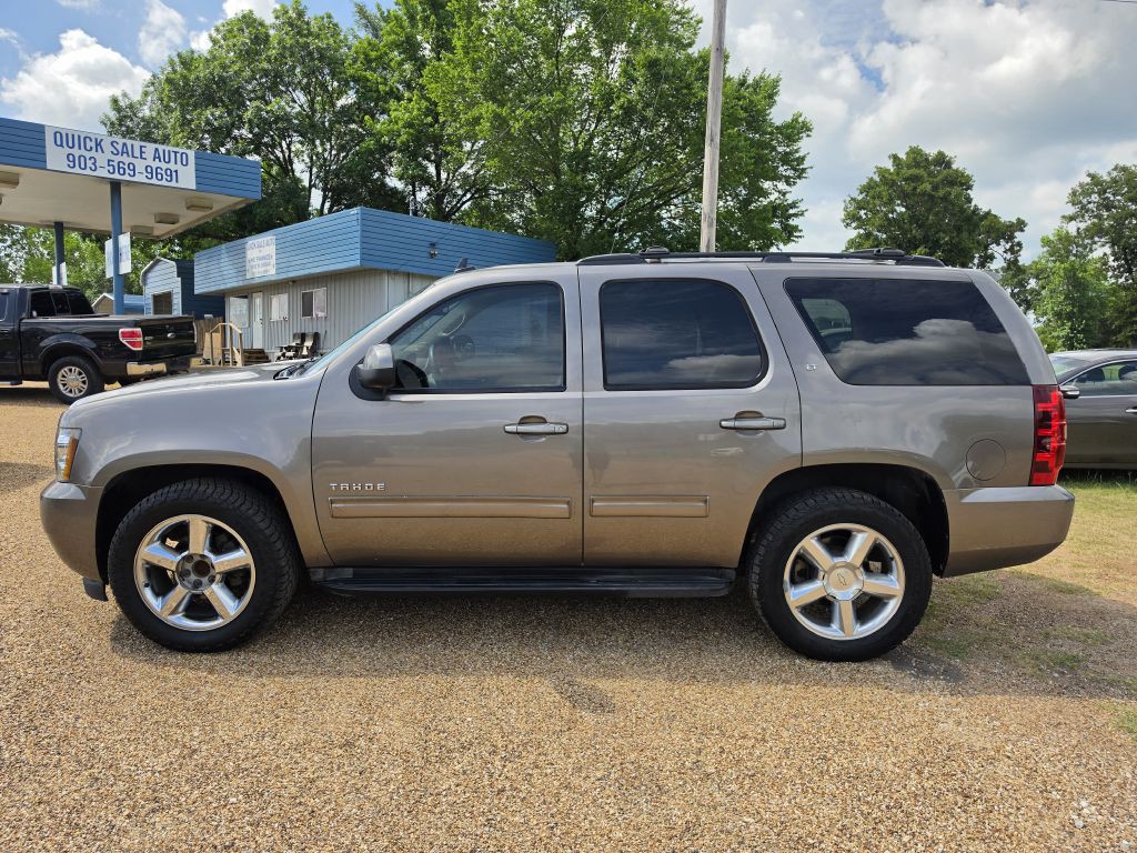 2011 Chevrolet Tahoe Image 2