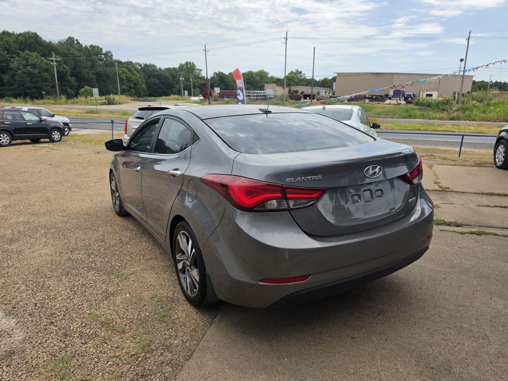2014 Hyundai Elantra Image 2