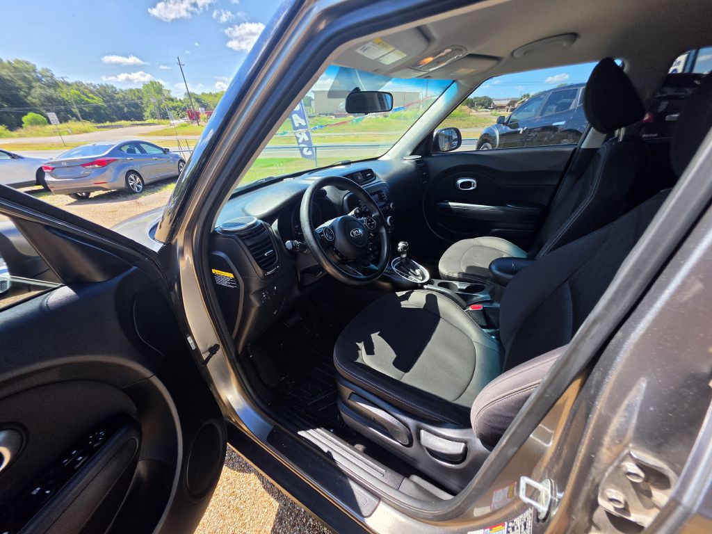 2016 Kia Soul Image 6