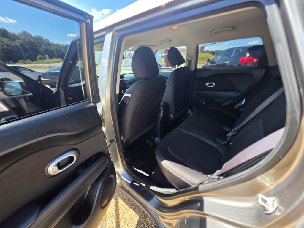 2016 Kia Soul Image 7