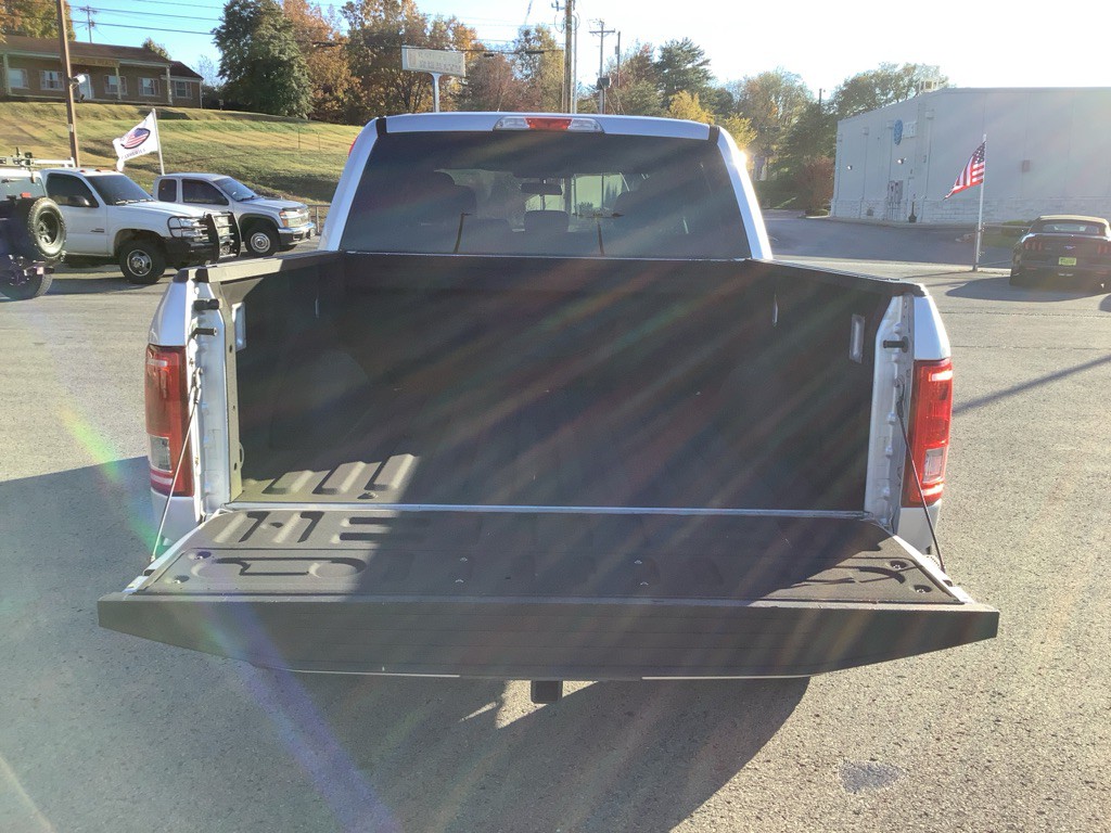 2015 Ford F-150 Image 9