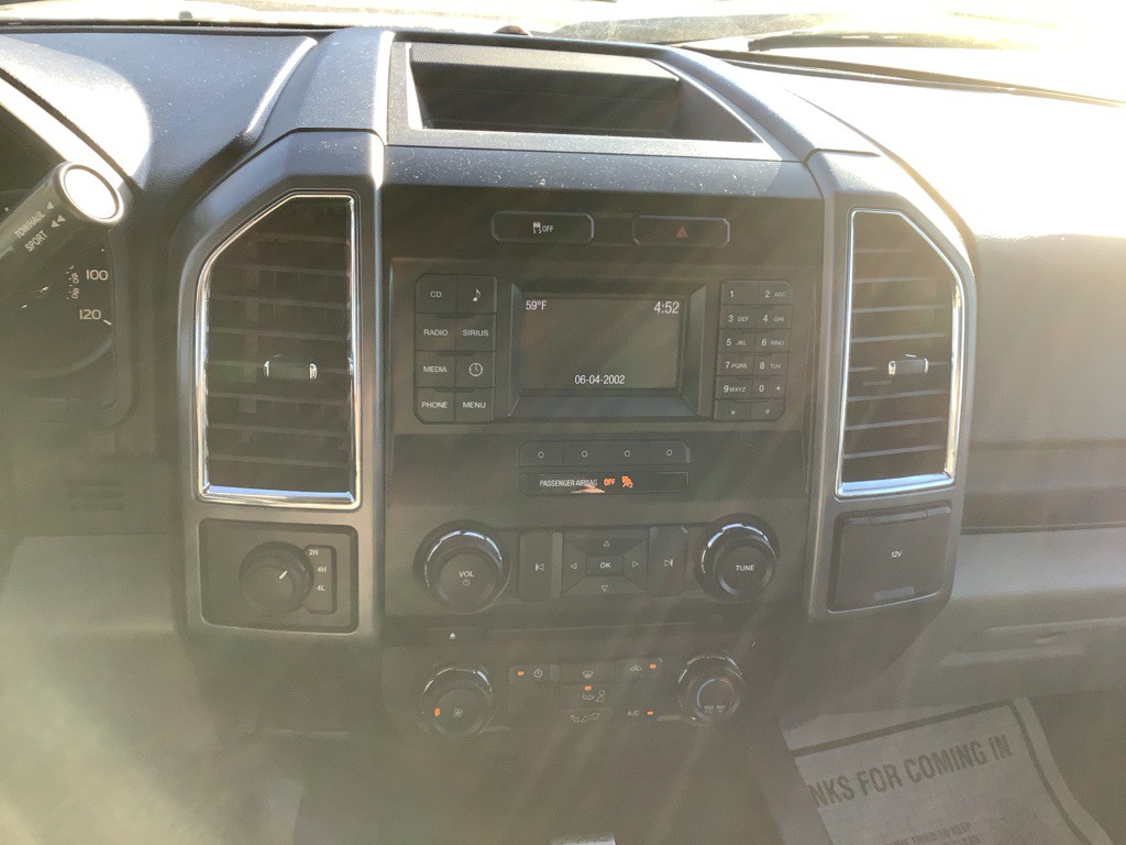 2015 Ford F-150 Image 17