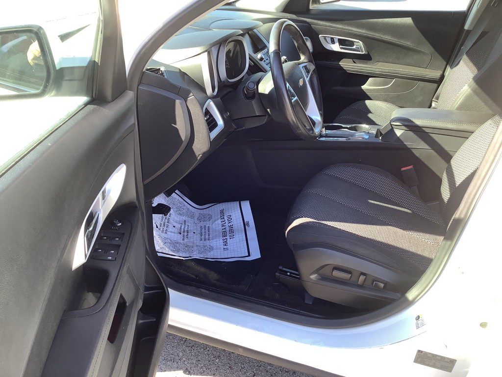 2016 Chevrolet Equinox Image 12