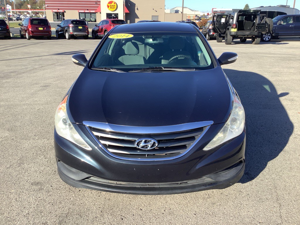 2014 Hyundai Sonata Image 3