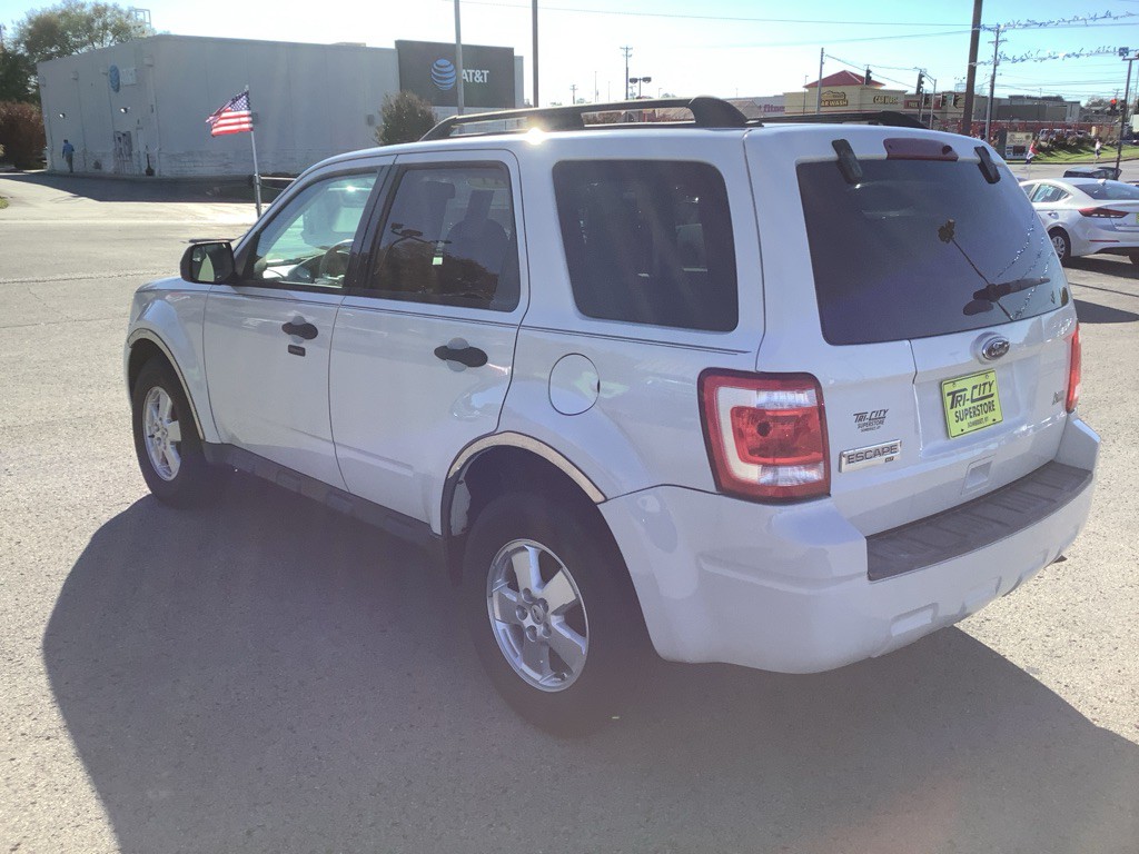 2011 Ford Escape Image 10