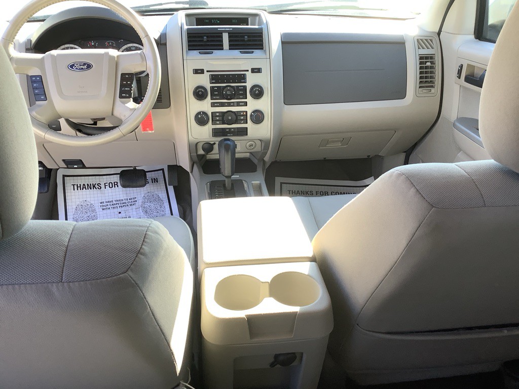 2011 Ford Escape Image 15