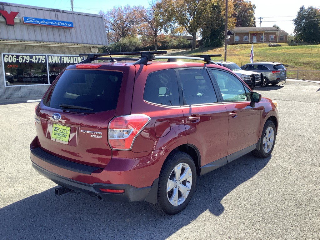 2015 Subaru Forester Image 7