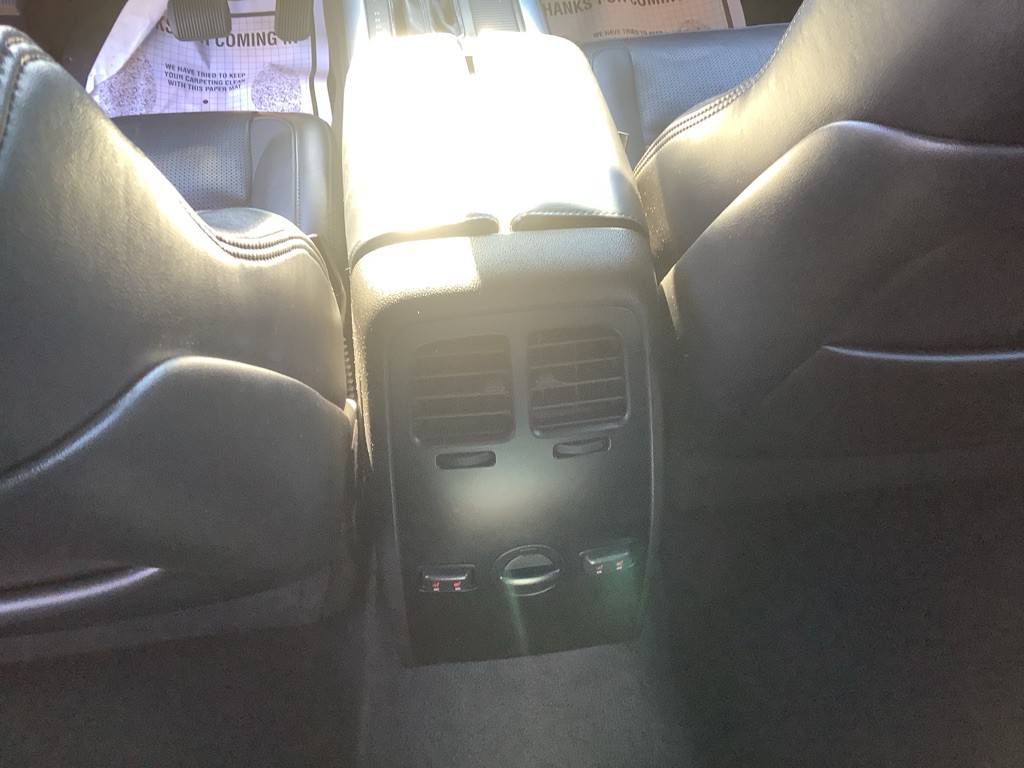 2011 Lincoln MKS Image 15