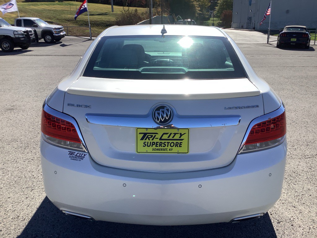 2013 Buick Lacrosse Image 8