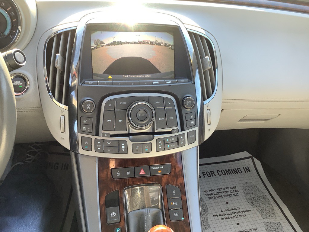 2013 Buick Lacrosse Image 18