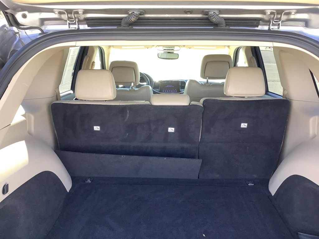 2019 Jeep Grand Cherokee Image 9