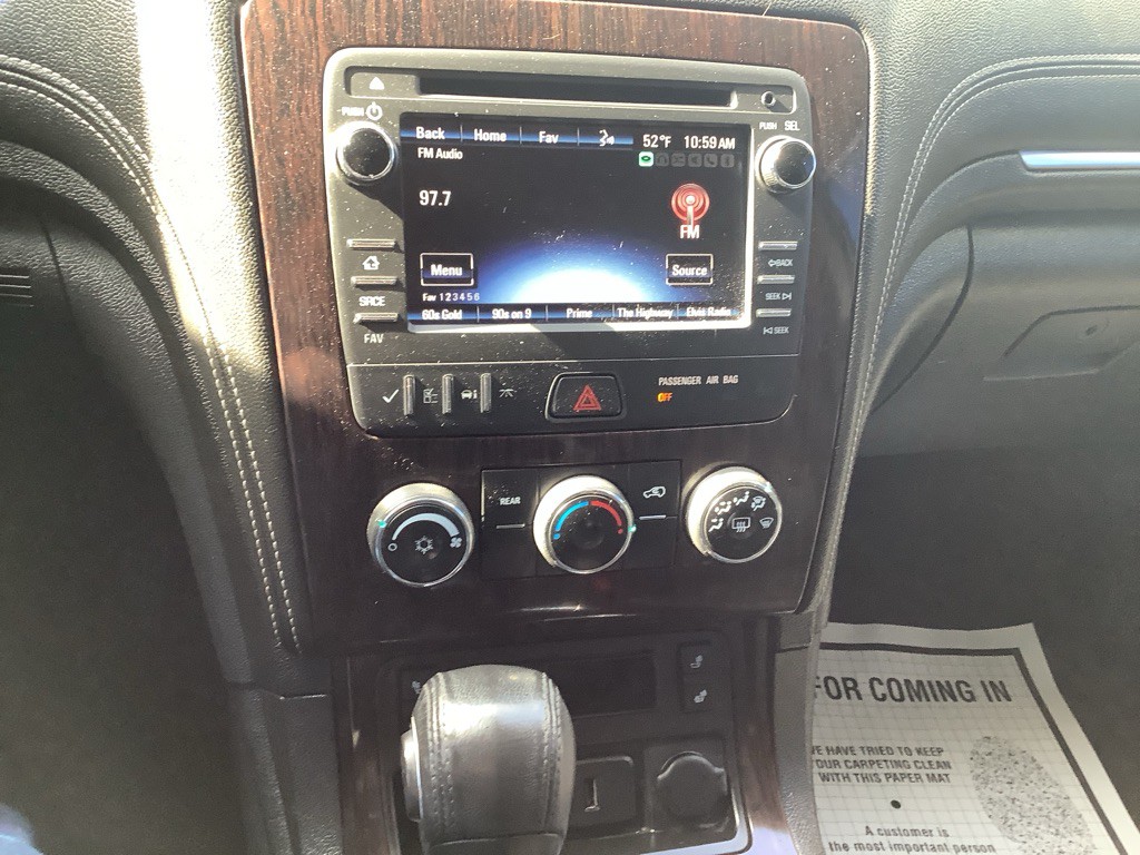 2017 Chevrolet Traverse Image 17