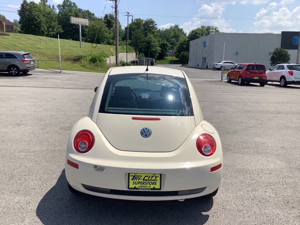 2007 Volkswagen Beetle Image 7