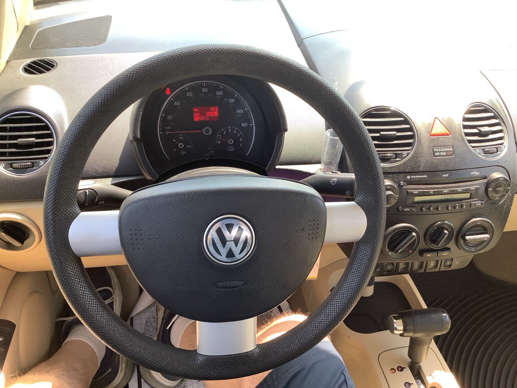 2007 Volkswagen Beetle Image 16