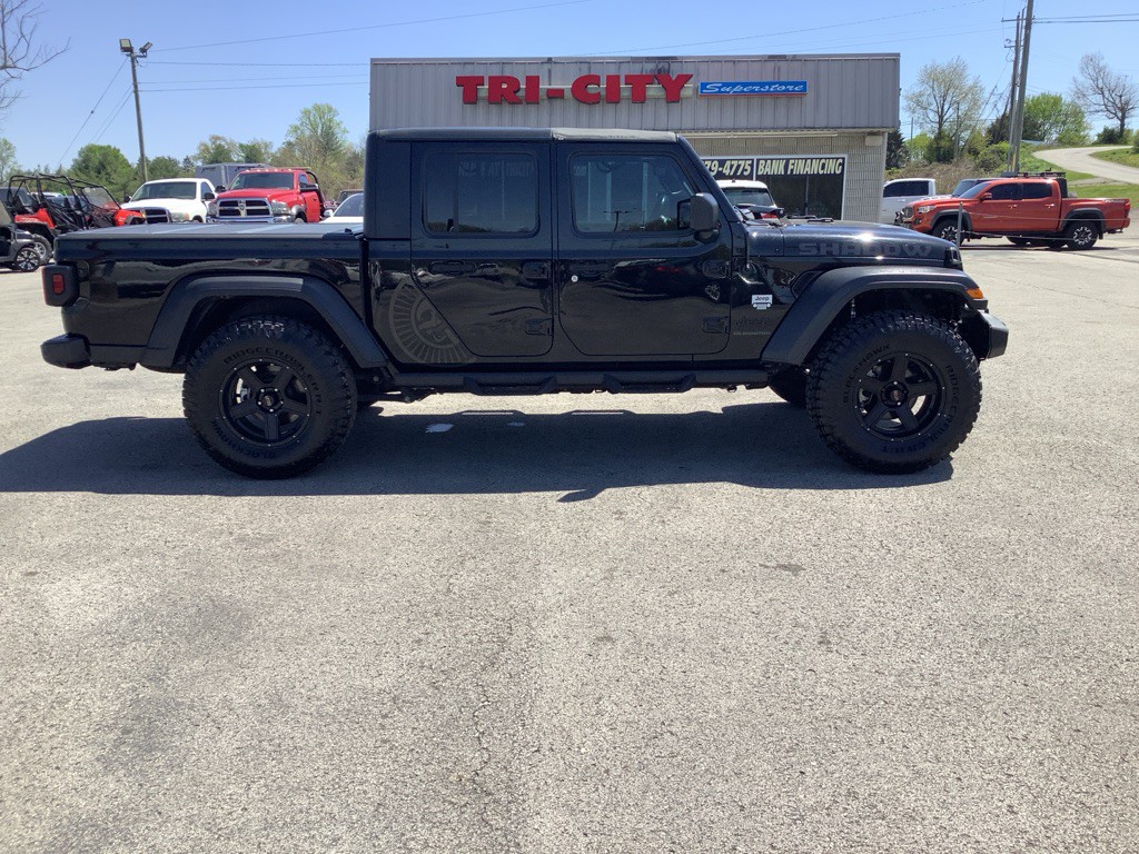 2020 Jeep Gladiator Image 2