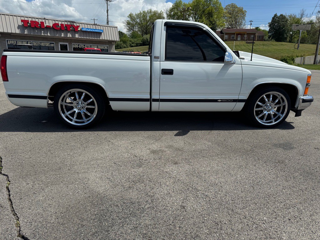 1996 Chevrolet Silverado 1500 Image 32