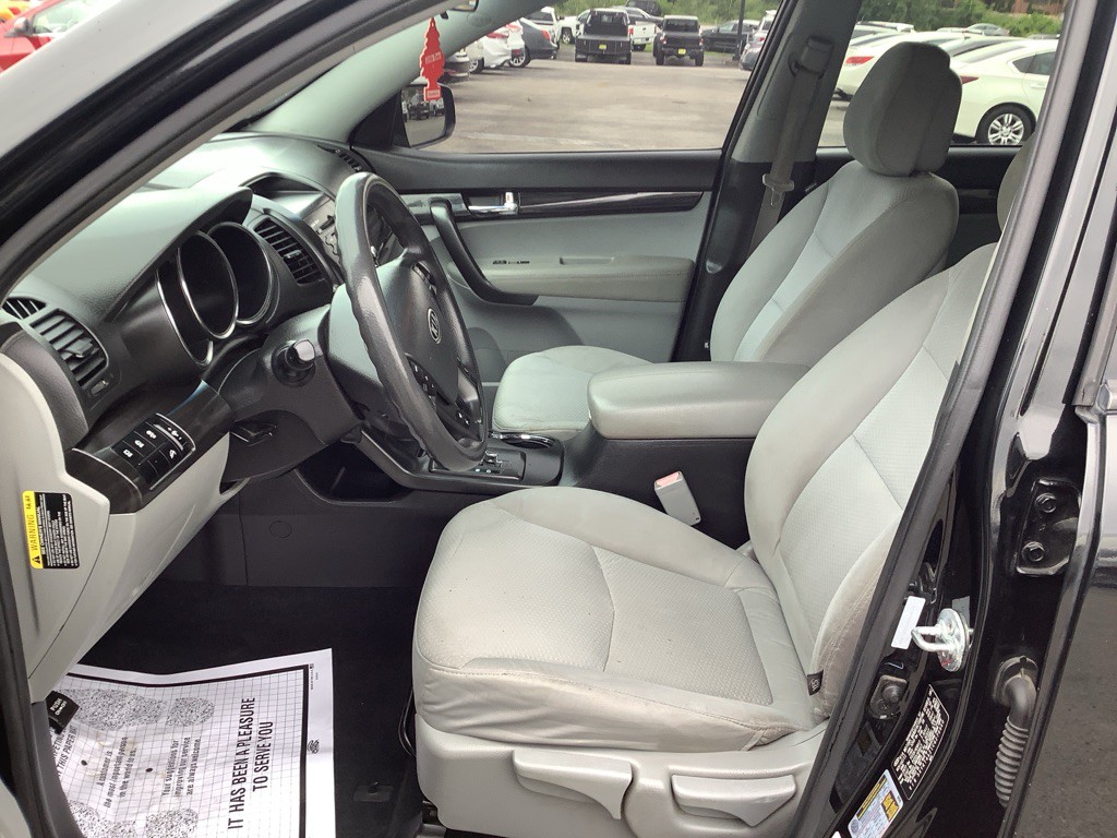 2012 Kia Sorento Image 13