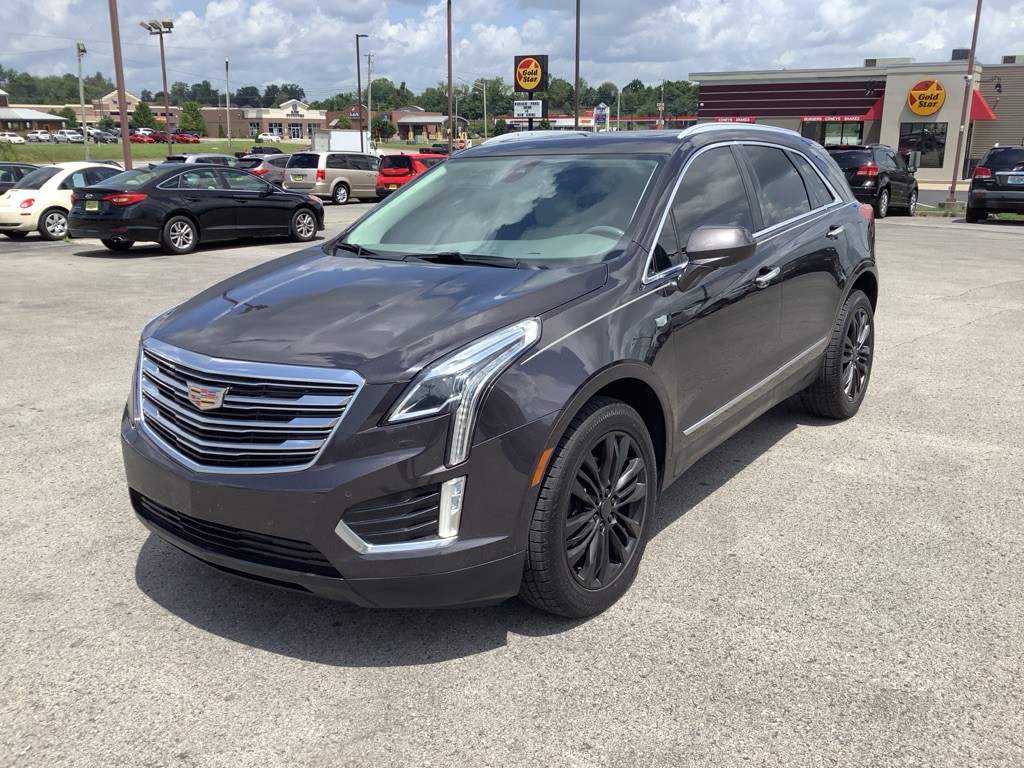 2017 Cadillac XT5 Image 2